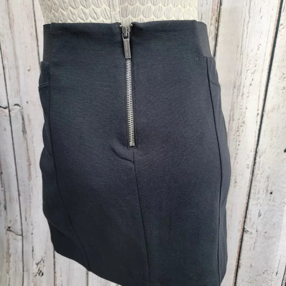 Michael Kors Mini Skirt Womens 6 Black Solid Seamed Elastic Waist Exposed‎ Zip